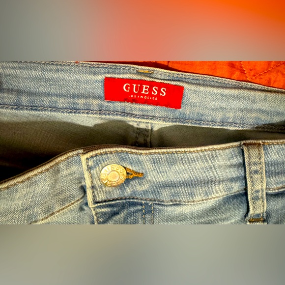 ❤️NWOT GUESS❤️WOMEN’S JEANS❤️SIZE L❤️ - Picture 3 of 9